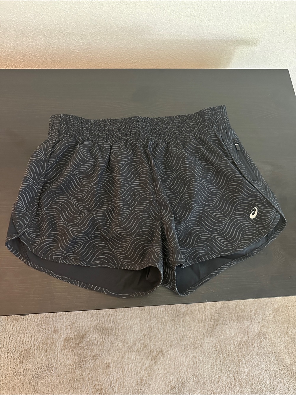 Asics Black Wave-Print Athletic Running Shorts